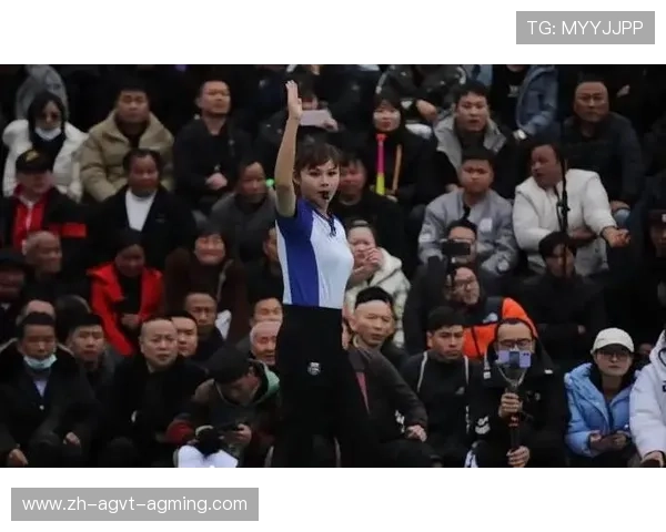 羽毛球女裁判 羽毛球女裁判