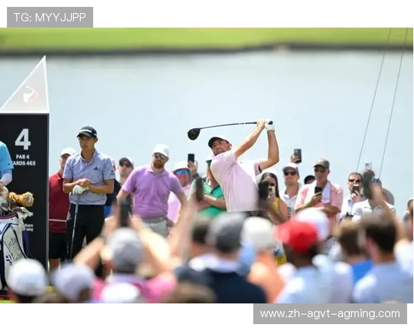 高尔夫季后赛：打破纪录